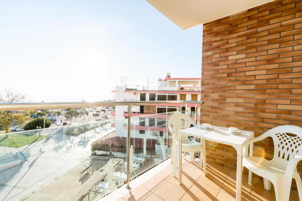 Apartamento frente al mar: luz y aire puro. Monte Gordo Exterior foto