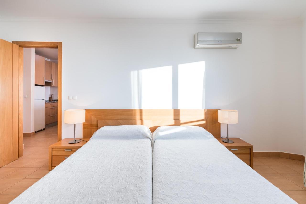 Apartamento frente al mar: luz y aire puro. Monte Gordo Exterior foto