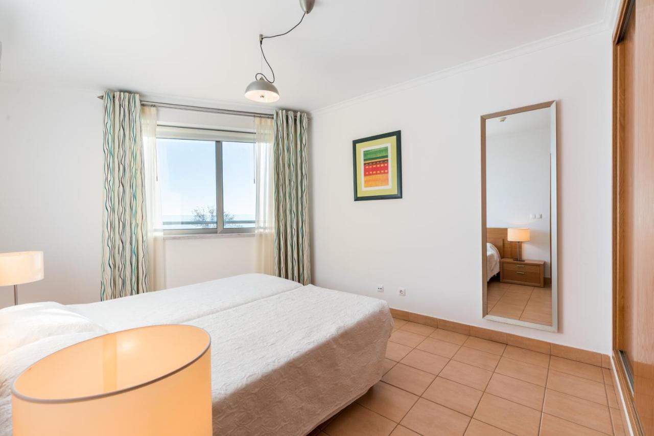 Apartamento frente al mar: luz y aire puro. Monte Gordo Exterior foto