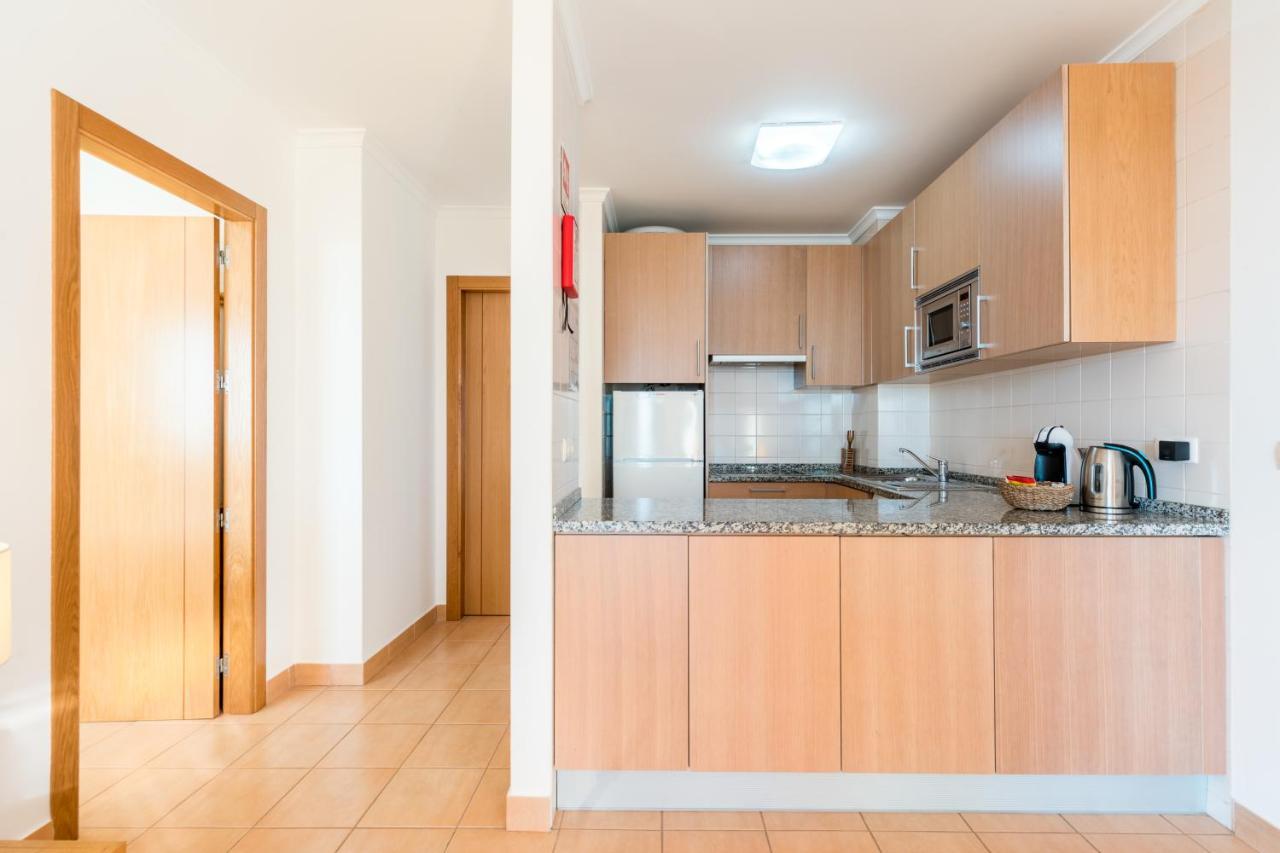 Apartamento frente al mar: luz y aire puro. Monte Gordo Exterior foto