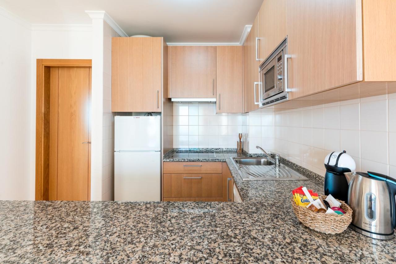 Apartamento frente al mar: luz y aire puro. Monte Gordo Exterior foto